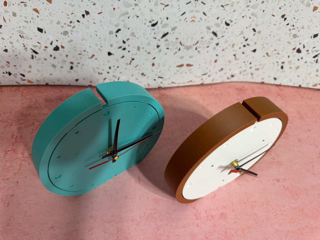Minimalist Desk Clock, Open Ring Modern Table Clock — view 9