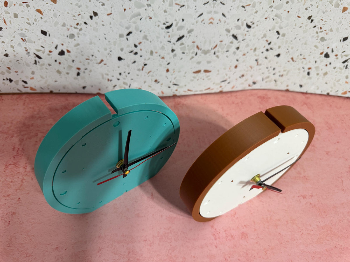 Minimalist Desk Clock, Open Ring Modern Table Clock — view 9